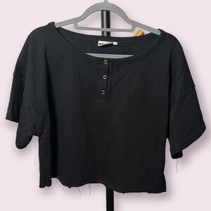 REVEL Black Raw Hem Cropped Top Small